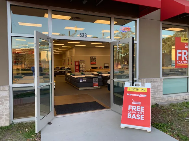 Mattress Firm Carrollton Avenue