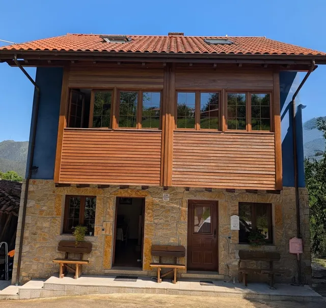 Apartamentos El Río