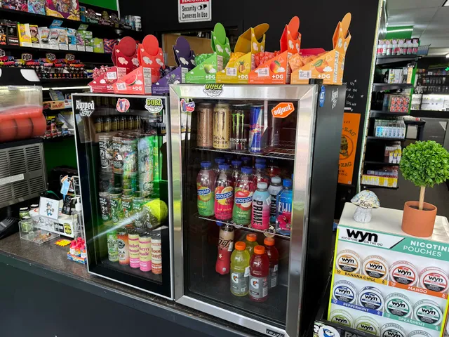 DUBZ Smoke & Vapor 2 - Smoke Shop