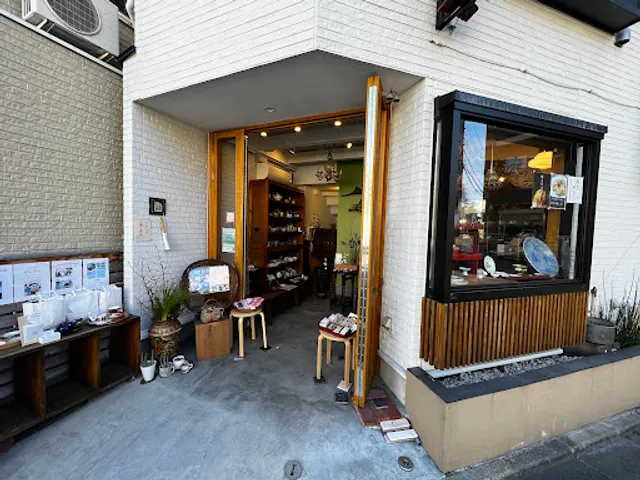うつわカフェ茶簞笥 Café Cha Dance