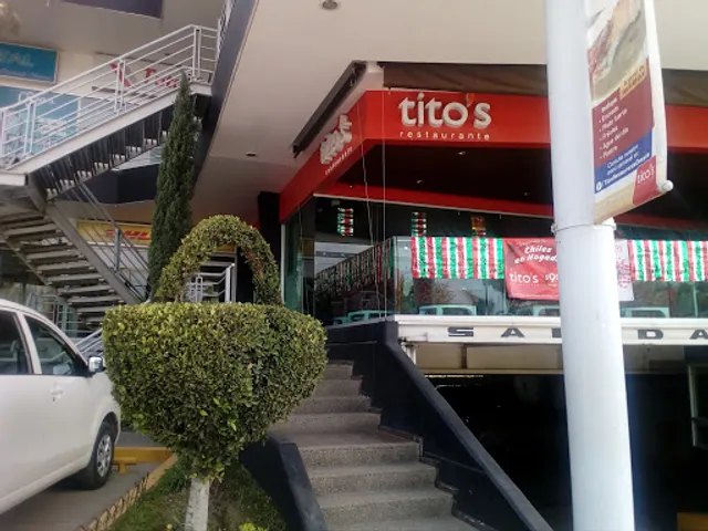 Titos Universidad