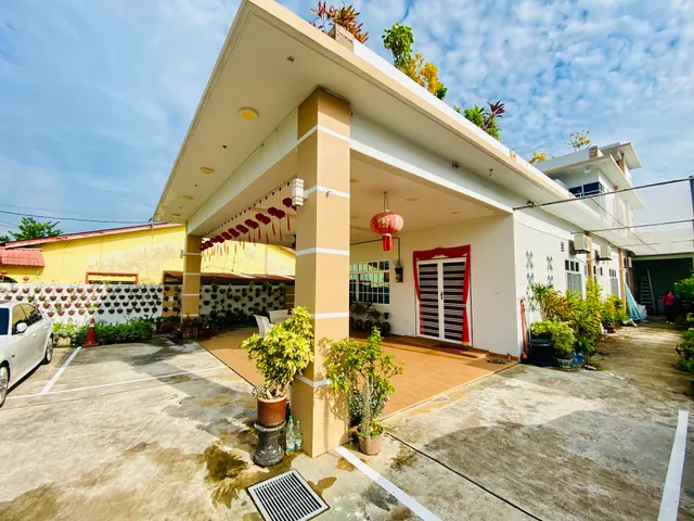 Tangkak Greenville Homestay 绿园民宿