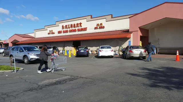 New Sang Chong Market