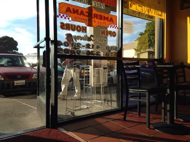 Americana Pizza & Taqueria