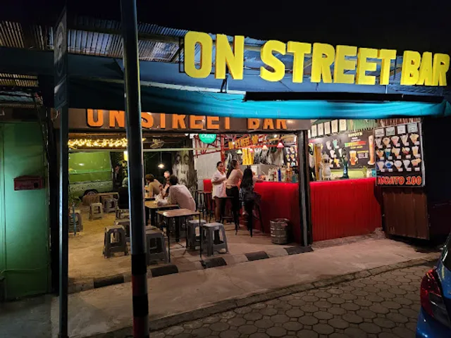 On Street Bar