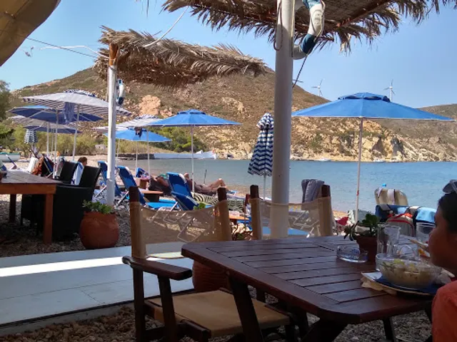 DOLPHIN LAMPI SEAFOOD RESTAURANT