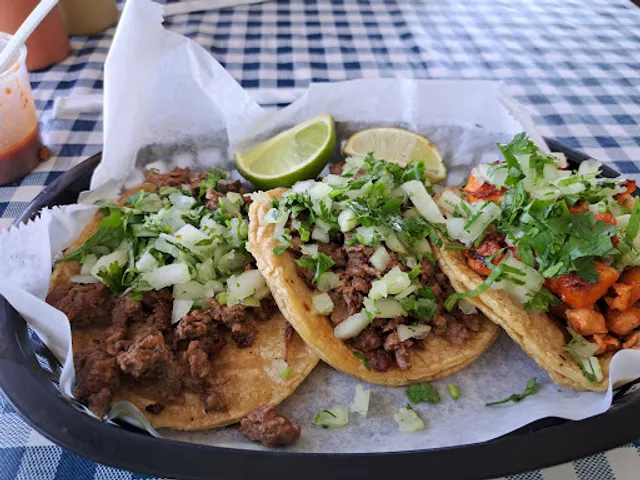 Cessar Tacos