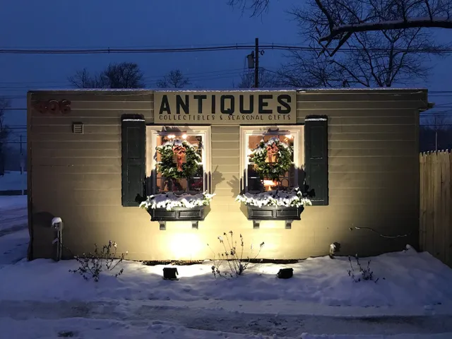 HappiNest Antiques