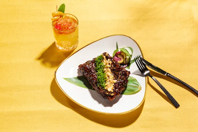 LO! asia delivery Cham