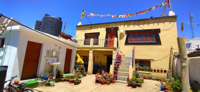 Aman homestay kaza अमन होम स्टे काजा