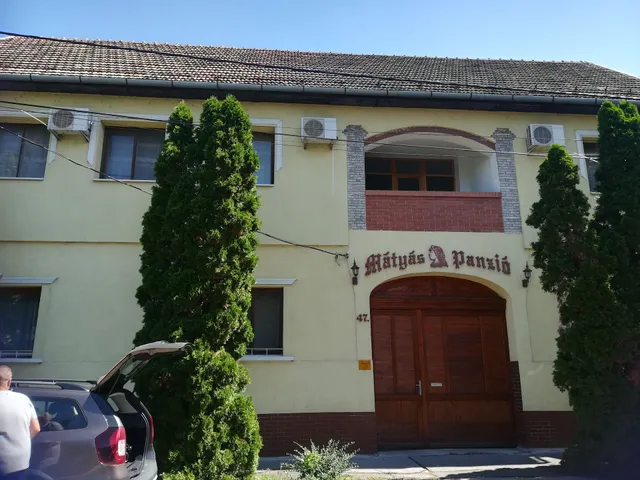 Mátyás Panzió