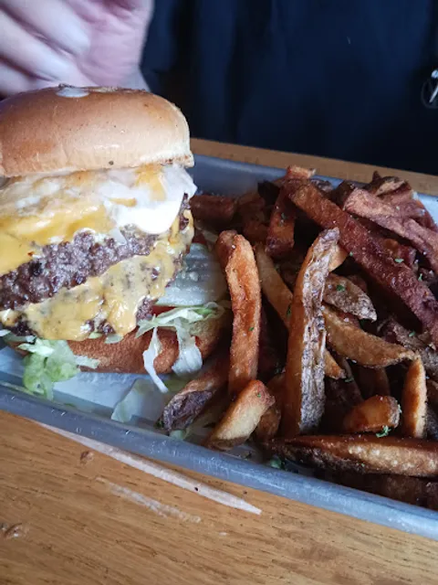 Chevin’s Kitchen and Catering