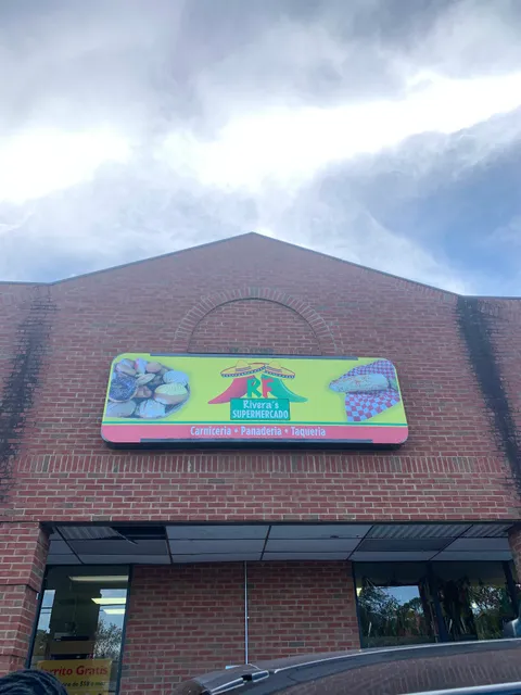 Rivera’s Supermercado