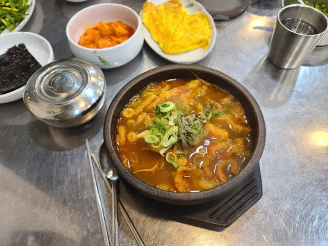 가야포차선지국밥 수영점