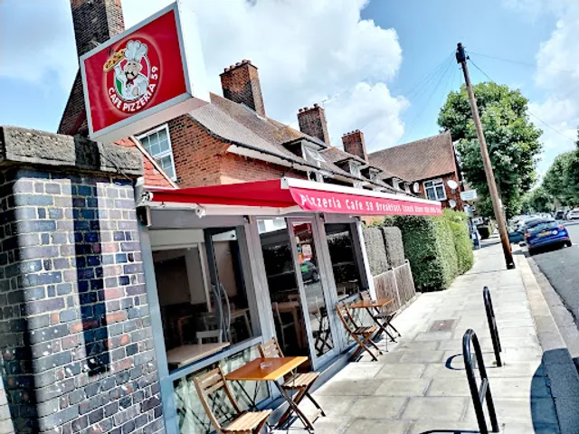 Italian pizzeria cafe.