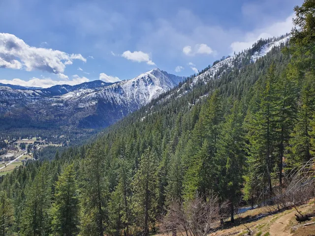 Icicle Ridge Trailhead
