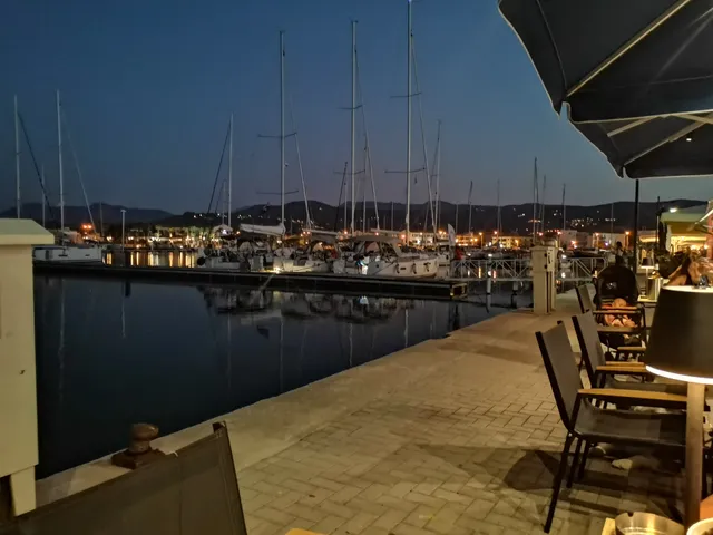 Lefkada Town Apartment