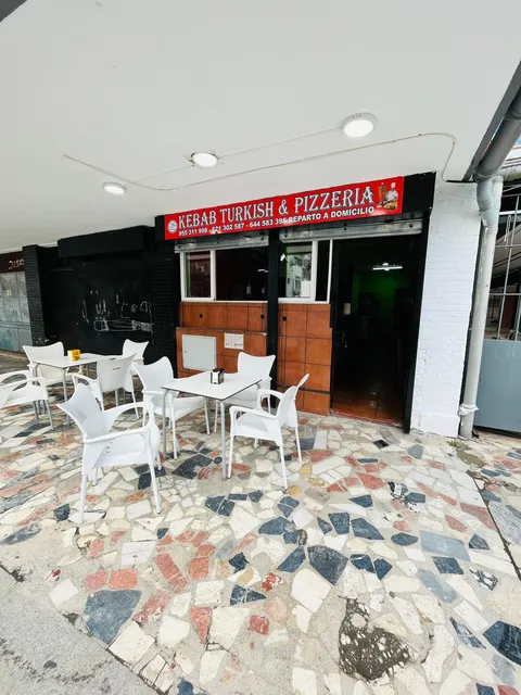 Kebab Turkish y Pizzería