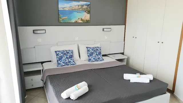 Blue Eyes Apartments