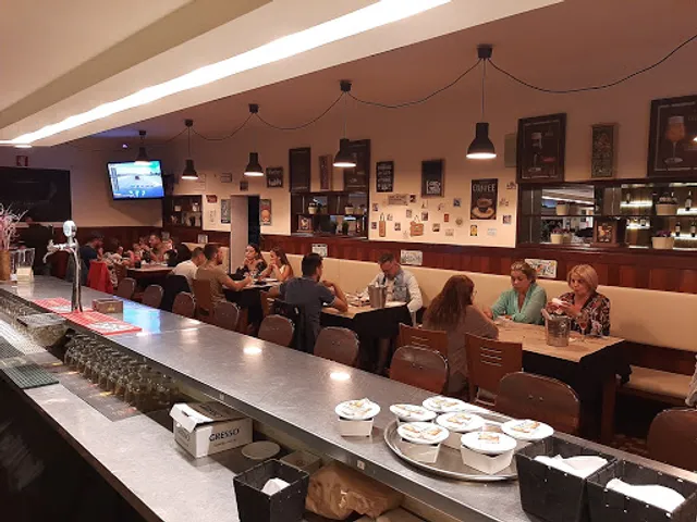 Os Primos (Lareu’s)