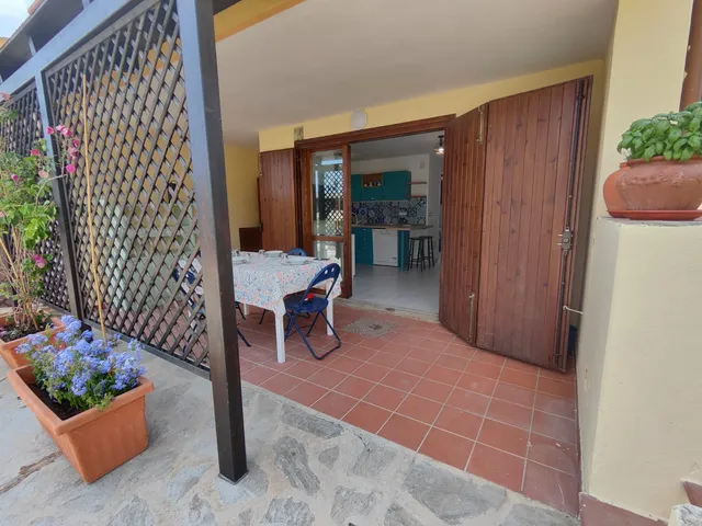 Alma Ruia Apartments