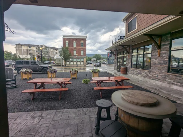 29 NEAT - Whiskey & Cocktail Bar