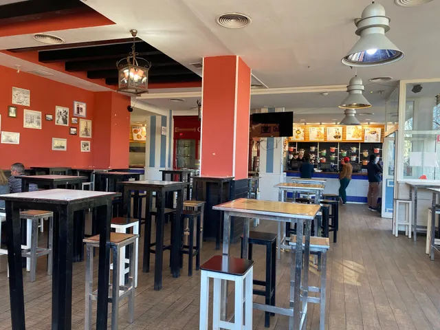 Cervecería 100 Montaditos