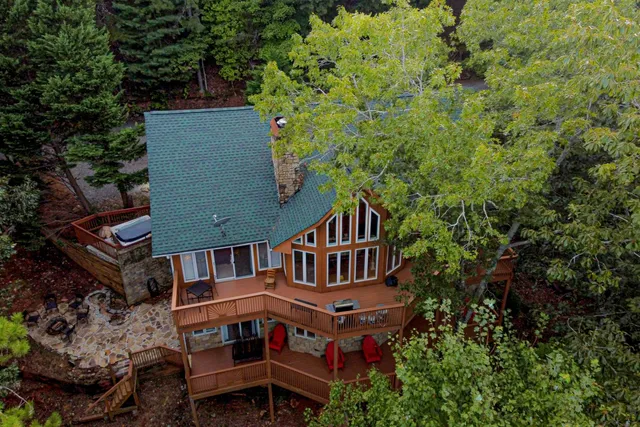 Southern Skies Lodge