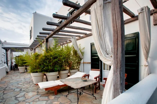 Studios&suites rania