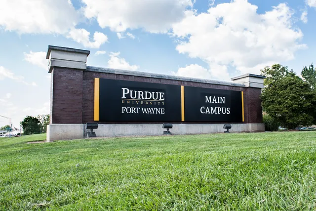 Purdue University Fort Wayne