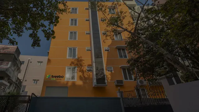 Treebo Vapr Guindy Ekkatuthangal