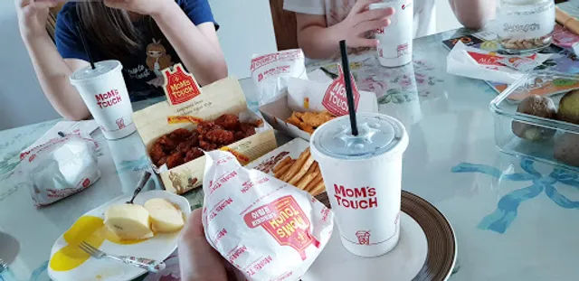 맘스터치 평택포승점