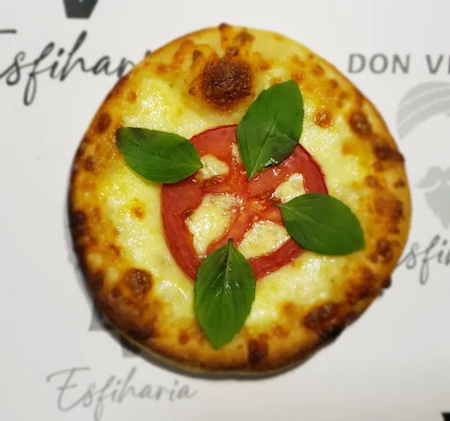 Don Victor Esfiharia