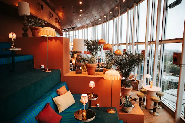 Hasta La Vista, Baby - Restaurant & Rooftop Bar