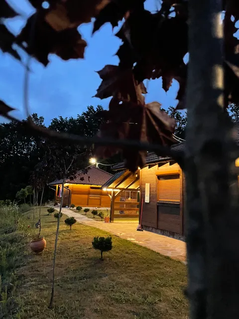 Etno selo rasinski lug