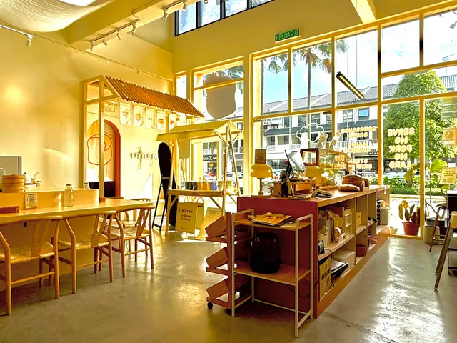 Little Bun Cafe Best Steam Brioches in JB / 100% Sourdough / Big Breakfast / Creamy Pasta / Desserts Cake / Coffee