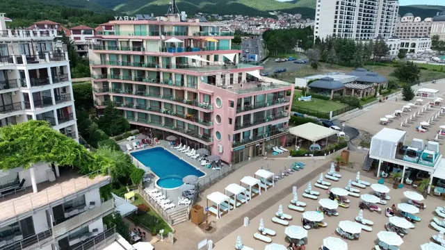 Marty's Beachfront Smart Homes