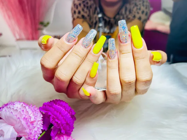 Nana nail