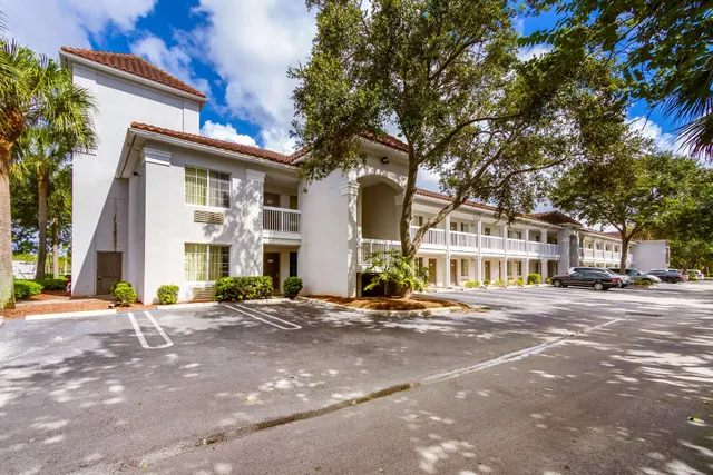 Studio 6 Coral Springs, FL - Fort Lauderdale