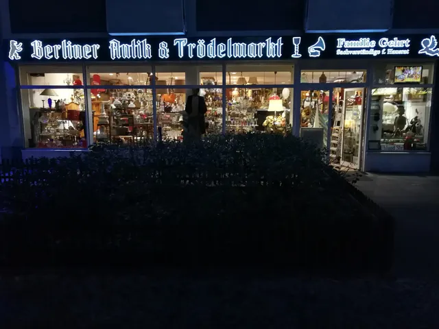 Berliner Antik & Trödelmarkt