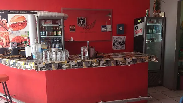 Q Tortas Ahogadas & Wings