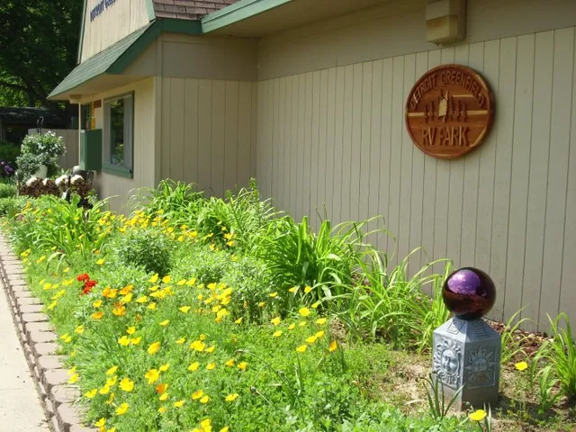 Detroit / Ann Arbor KOA Holiday