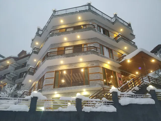 Mastiff Xanadu, Manali