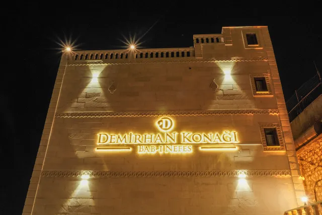 Bab- ı Nefes Demirhan Konağı
