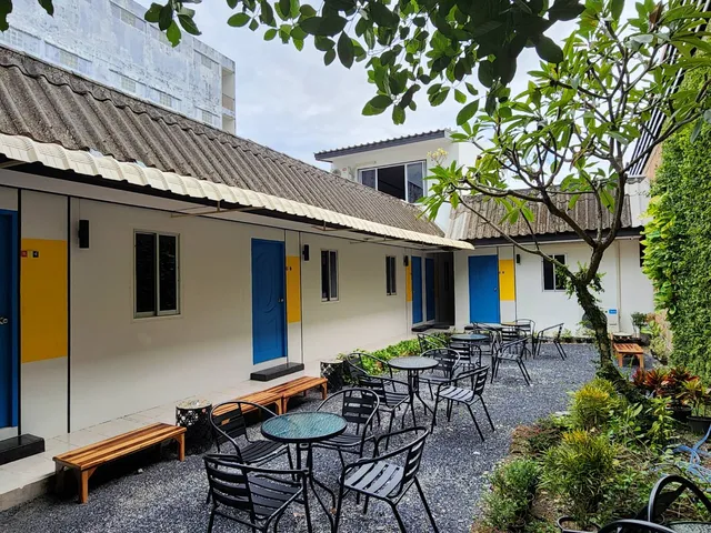 RYB Hostel Phuket