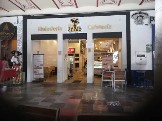 892 Santa Clara Heladería Cafetería