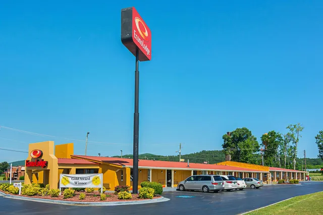 Econo Lodge Oxford near Choccolocco Park