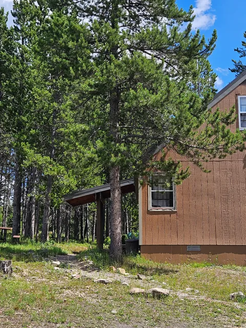 Hunters Spring Cabin