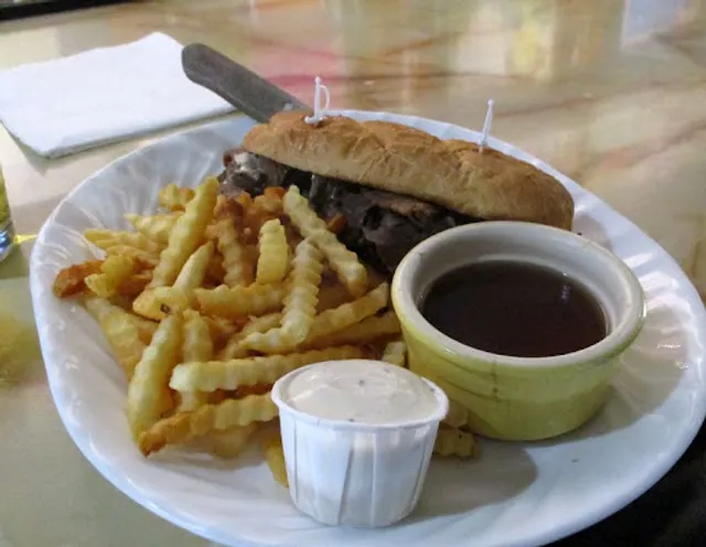 Sam & Doms Bar & Grill