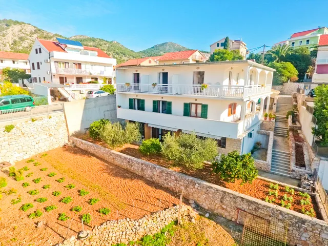 Guest House Kovacevic, Hvar